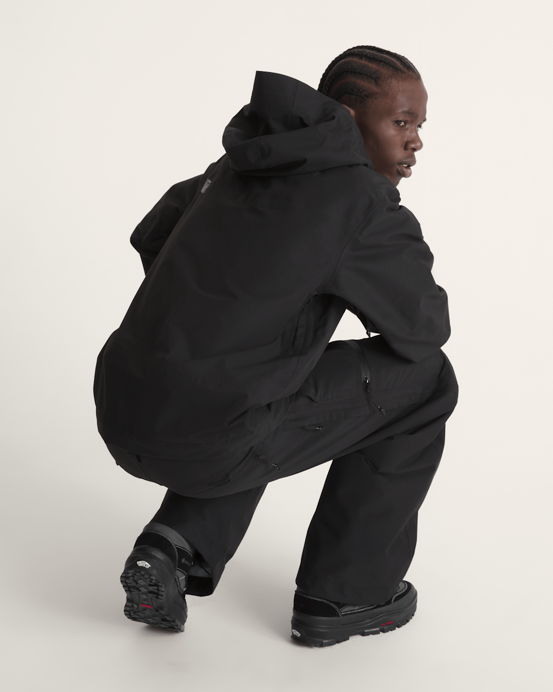 Vans Hi-Country Snow Jacket in Black