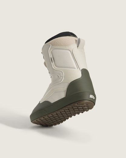 Vans Aura OG Snowboard Boot in Grape Leaf Green / Oatmeal Beige