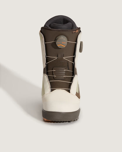 Vans Aura Pro Snowboard Boot in Bay Leaf Green