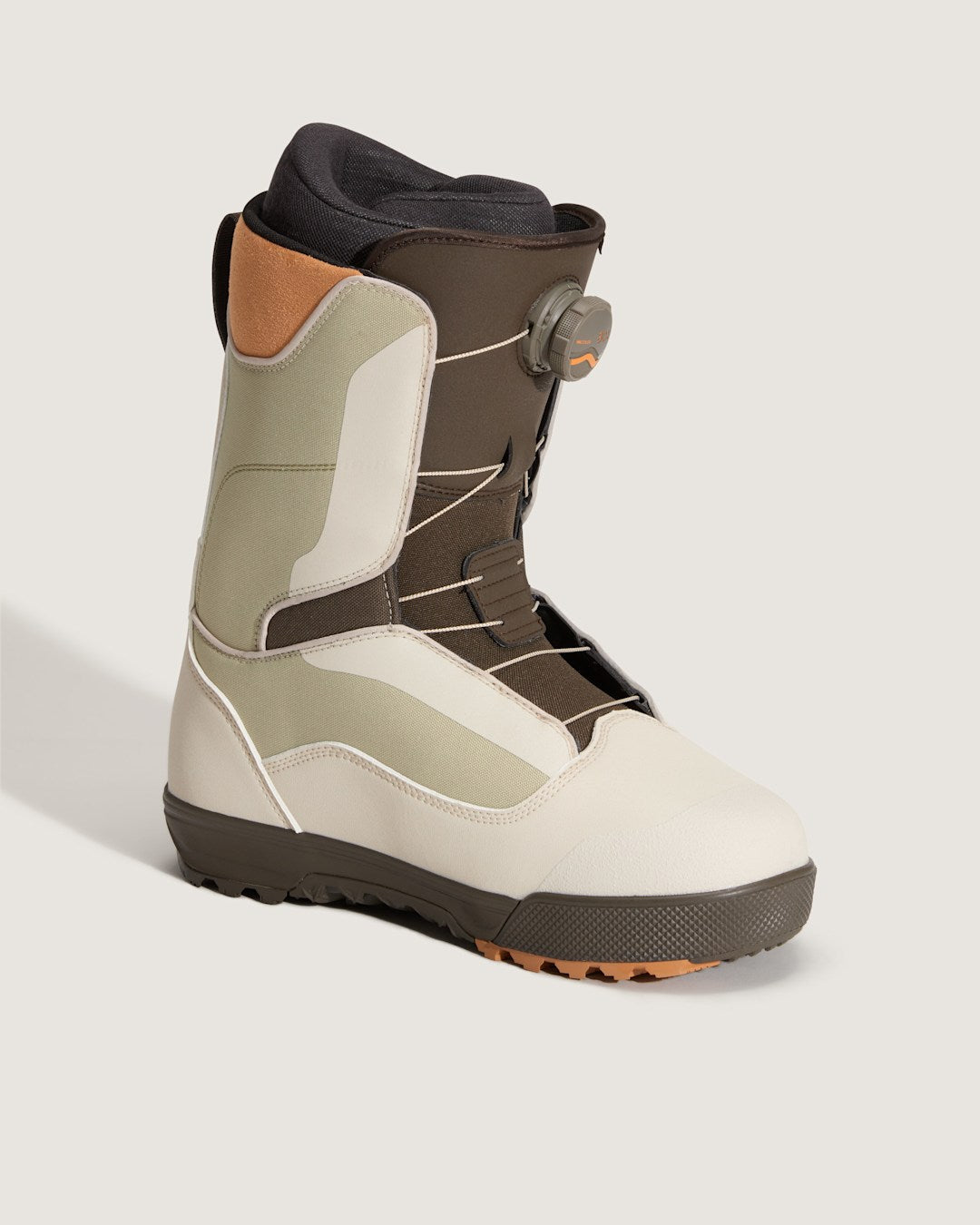 Vans Aura Pro Snowboard Boot in Bay Leaf Green