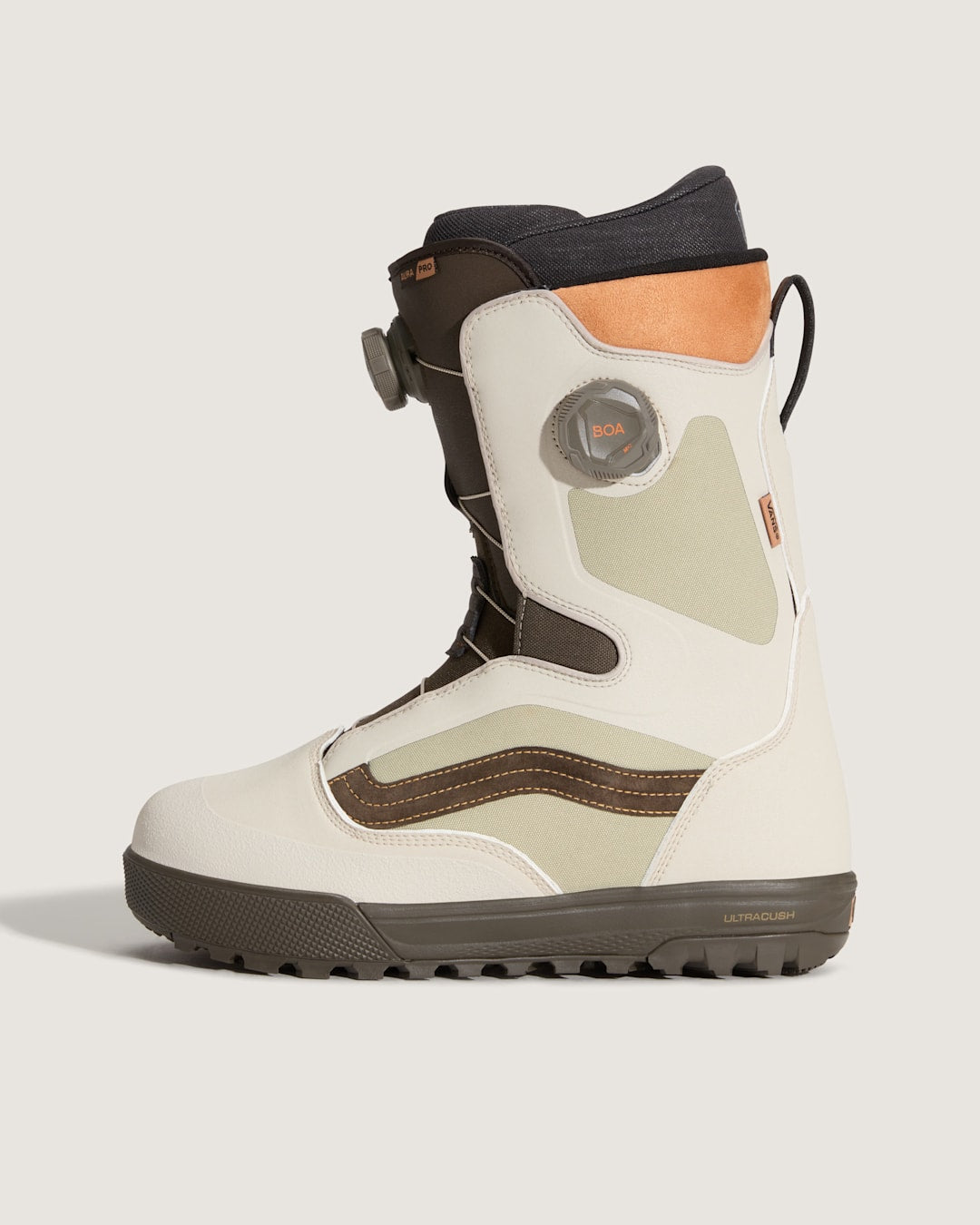 Vans Aura Pro Snowboard Boot in Bay Leaf Green