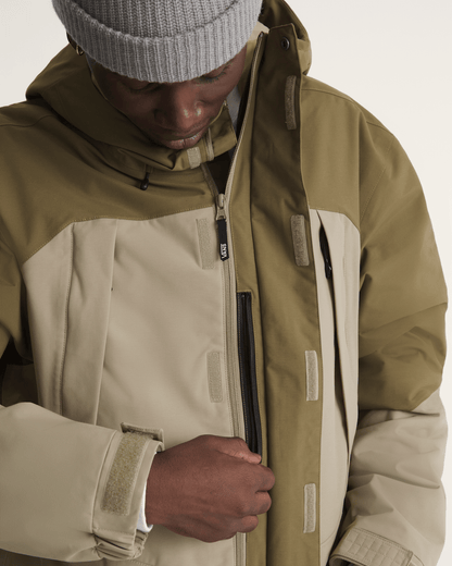 Vans Hellbound Snow Jacket in Warm Brown