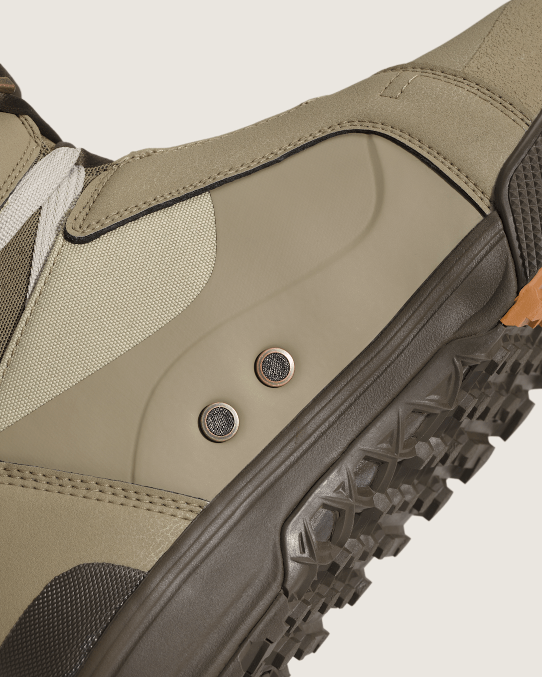Vans Hi-Standard Pro Snowboard Boot in Bay Leaf Green
