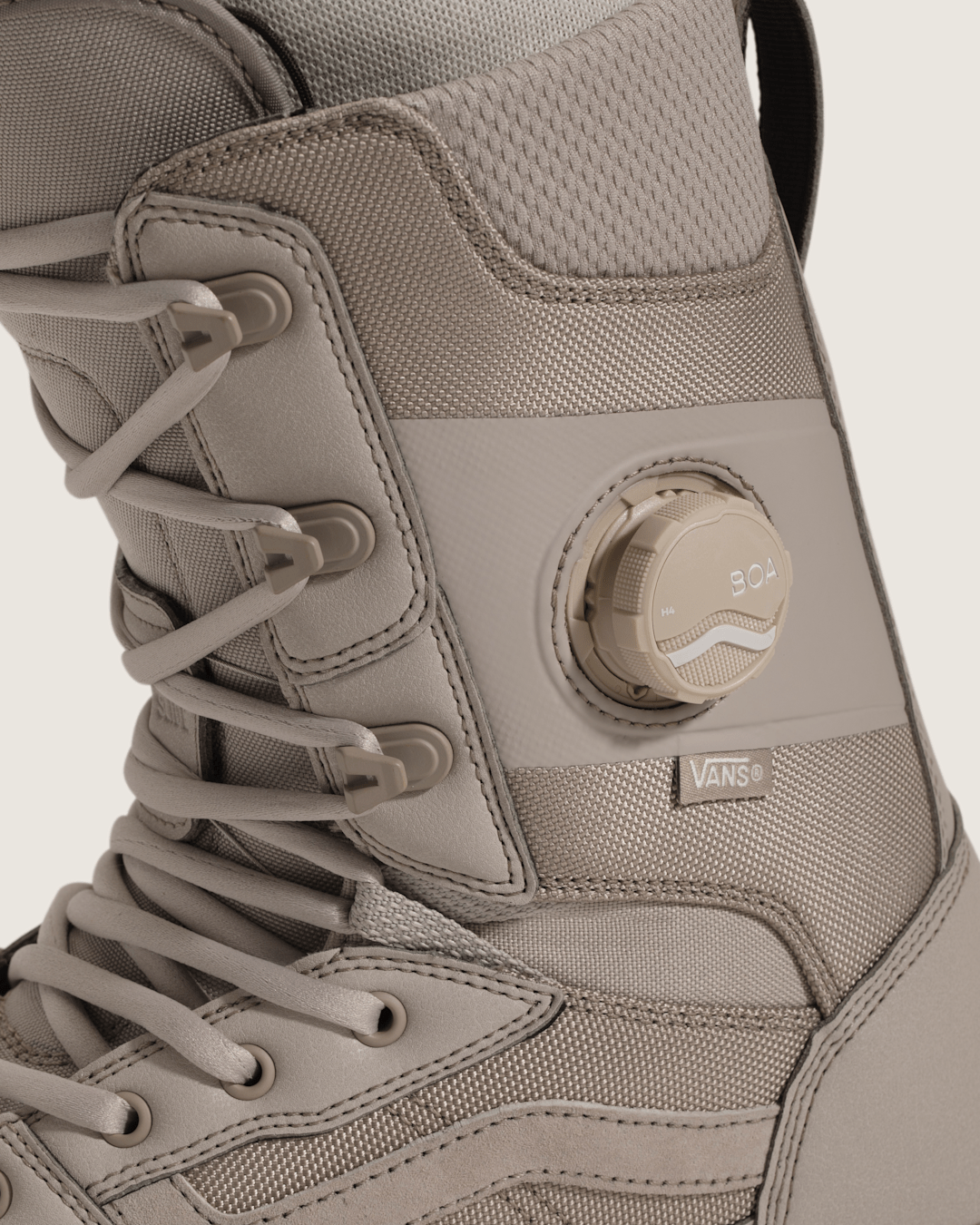 Vans Invado Pro Snowboard Boot in Mushroom Brown