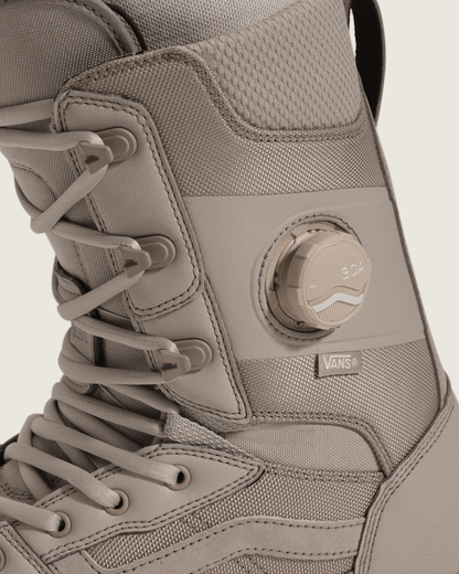 Vans Invado Pro Snowboard Boot in Mushroom Brown