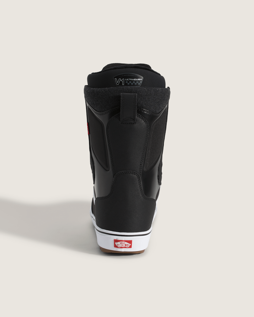 Vans Aura OG Snowboard Boot in Black