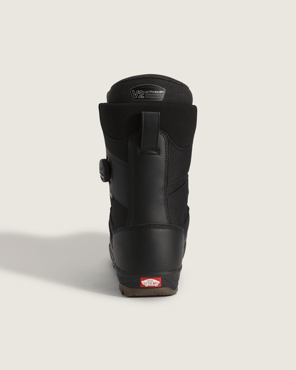 Vans Invado Pro Snowboard Boot in Black / Gum