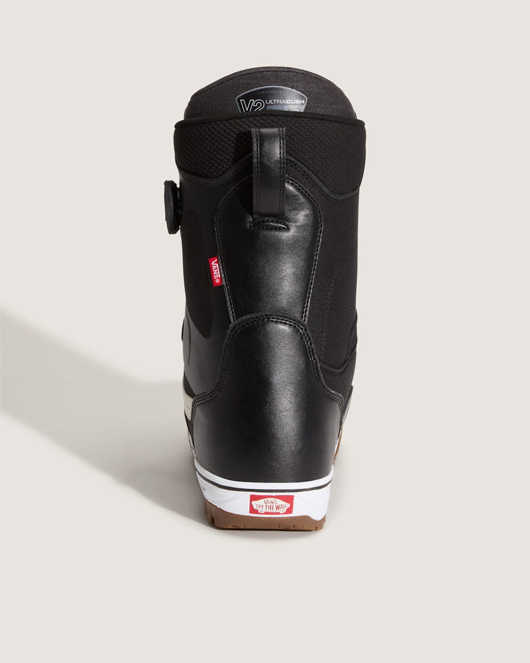 Vans Aura Pro Snowboard Boot in Black / White