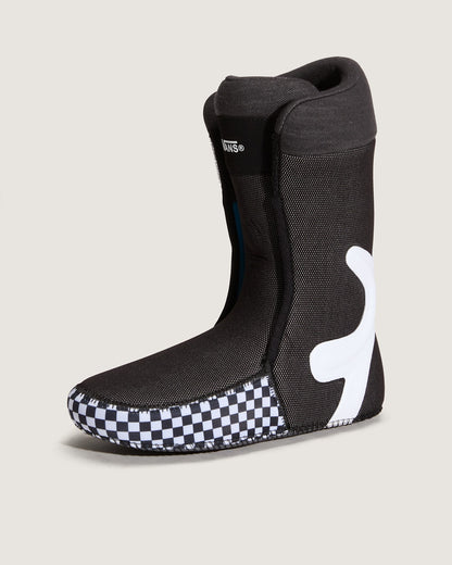 Vans Aura Pro Snowboard Boot in Black / White