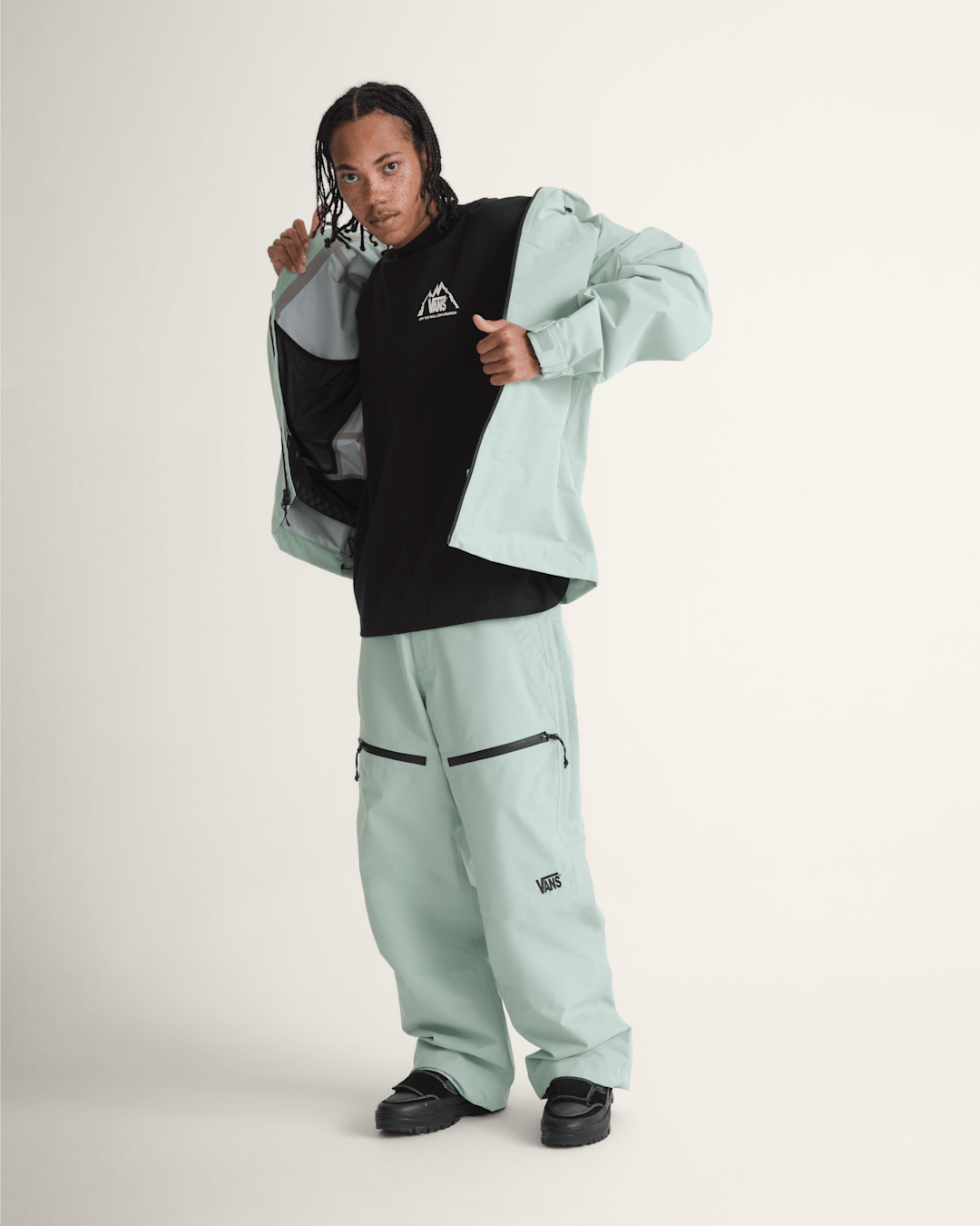 Vans Hi-Country Snow Jacket in Olive Green