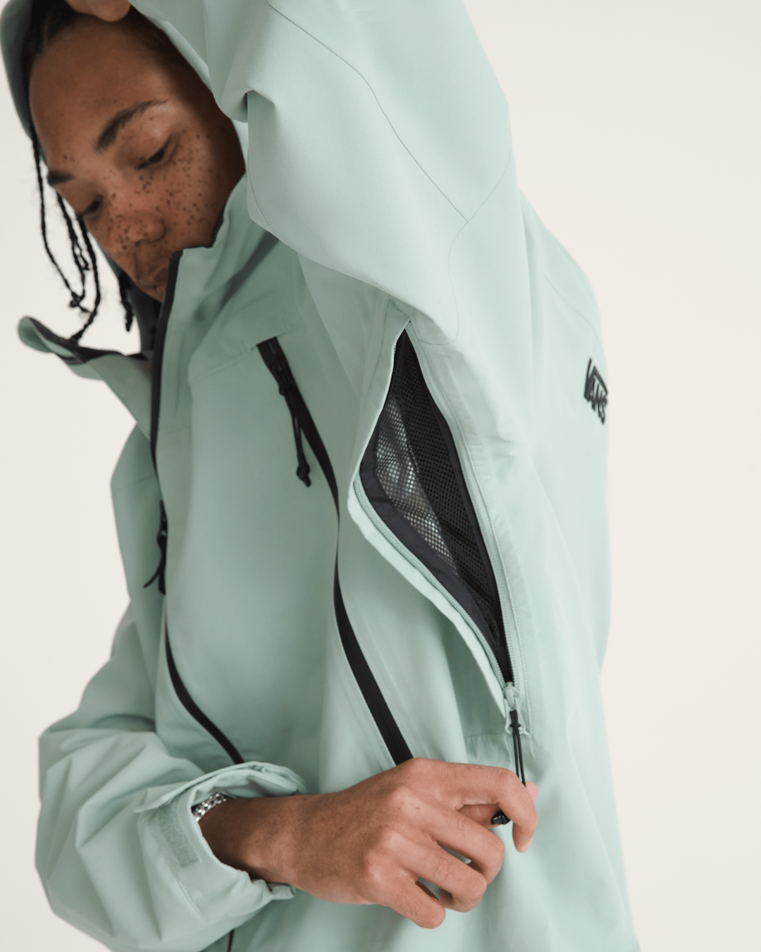 Vans Hi-Country Snow Jacket in Olive Green