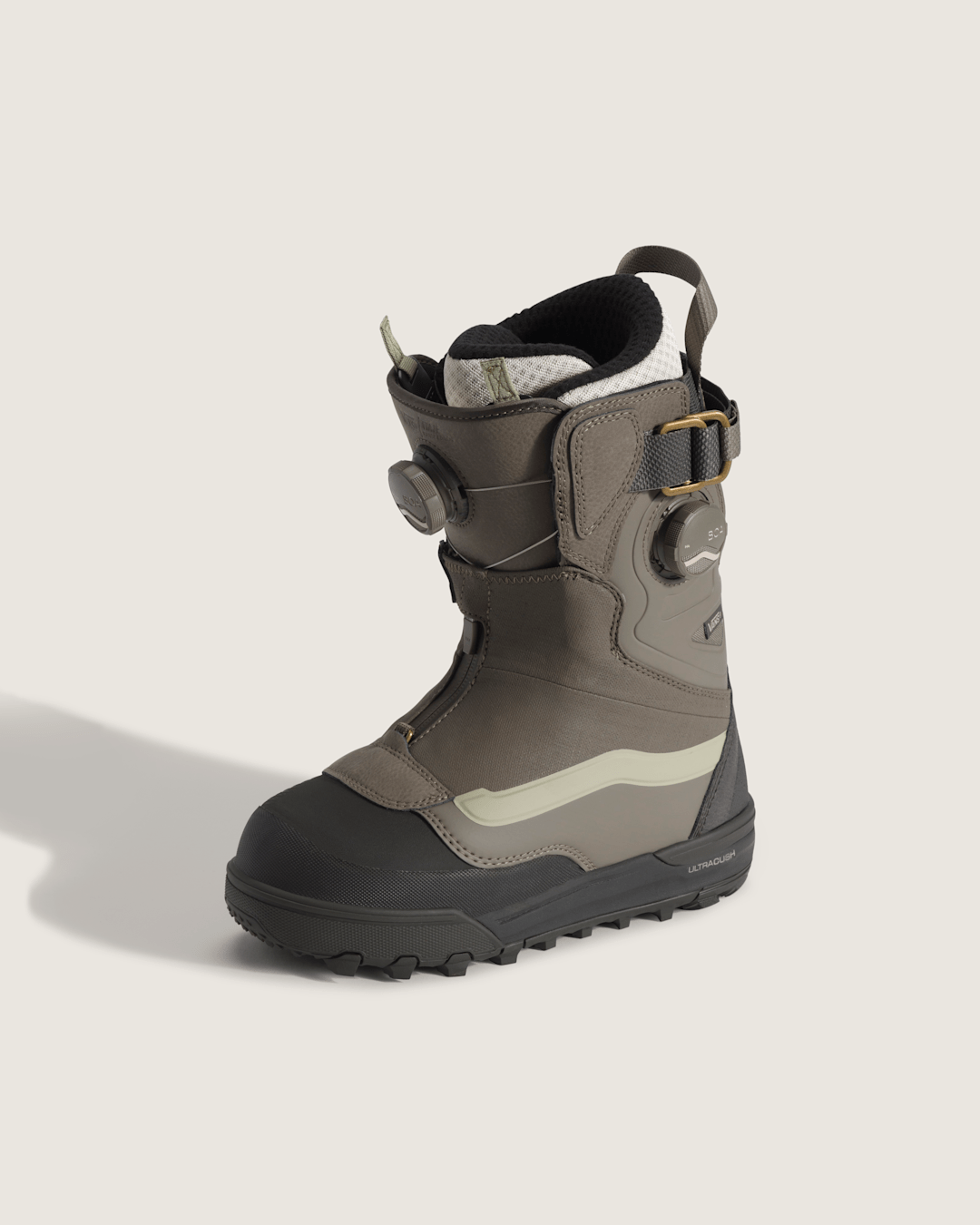 Vans Women's Viaje Range Edition Snowboard Boot in Green / Black