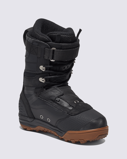 Vans Infuse Gum Snowboard Boot in Gum Black / White