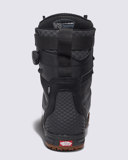 Vans Infuse Gum Snowboard Boot in Gum Black / White