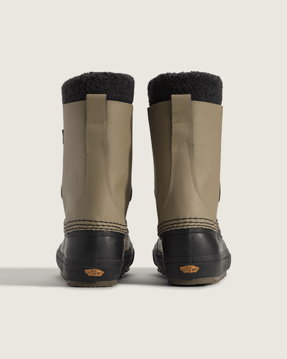 Vans Standard Waterproof Boot in Bay Leaf Green