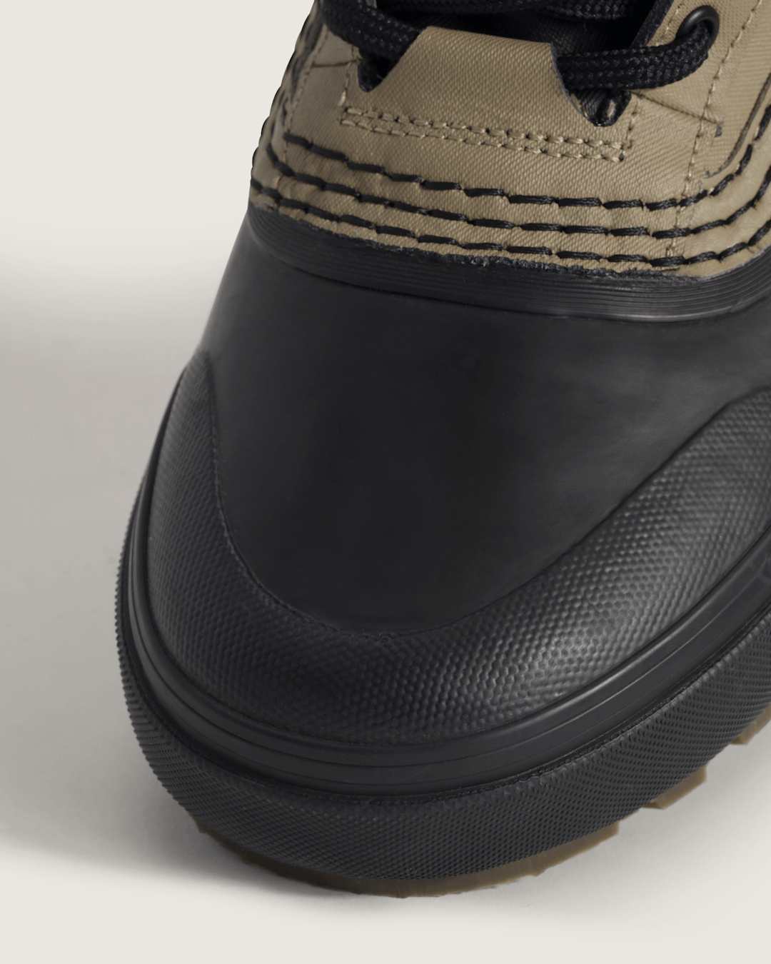 Vans Standard Waterproof Boot in Bay Leaf Green