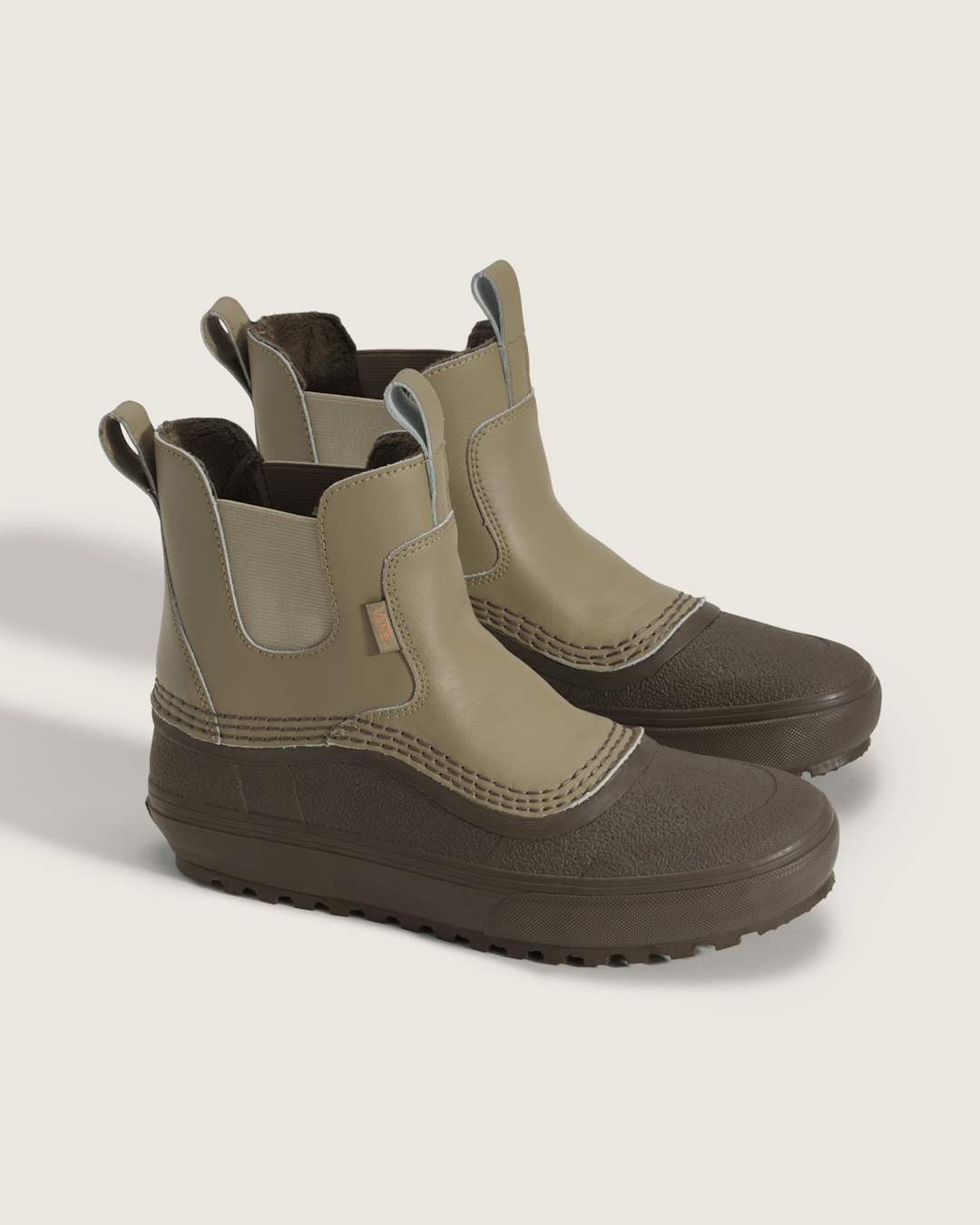 Vans Standard Mid Chelsea Waterproof Boot in Bay Leaf Green