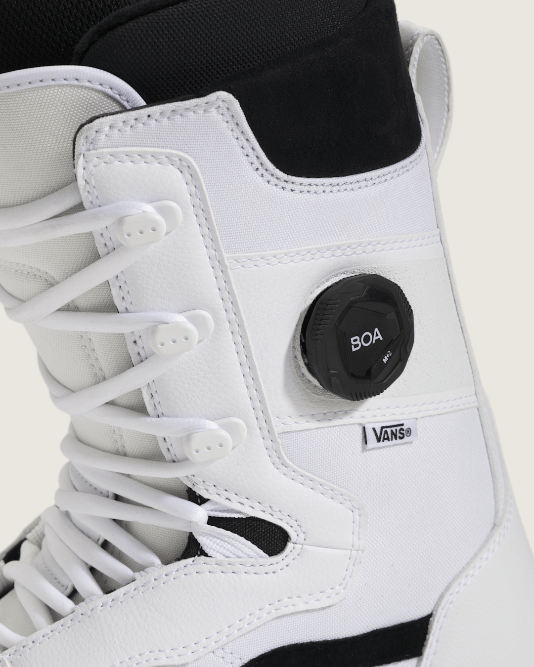 Vans Invado OG Gum Snowboard Boot in White