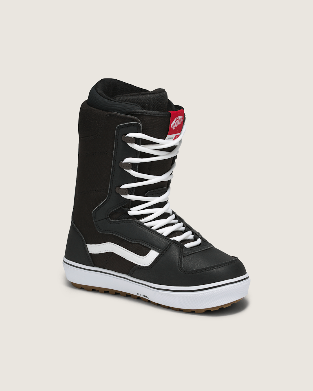 Vans Invado OG Snowboard Boot in Black