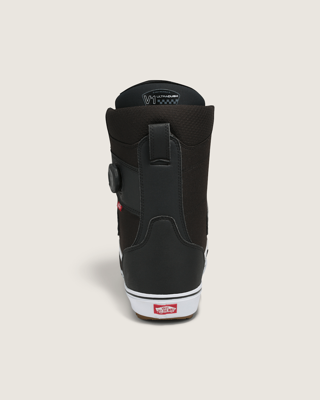 Vans Invado OG Snowboard Boot in Black