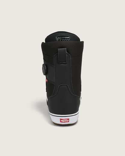 Vans Invado OG Snowboard Boot in Black
