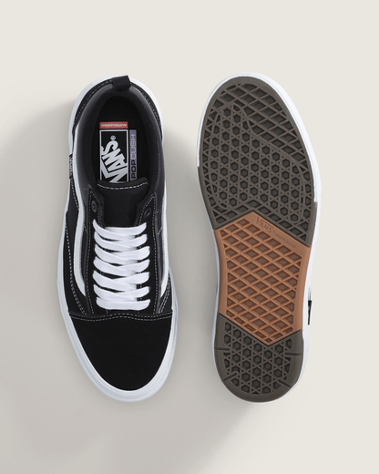 Vans Skate Old Skool Wafflecup Shoe in Black / White