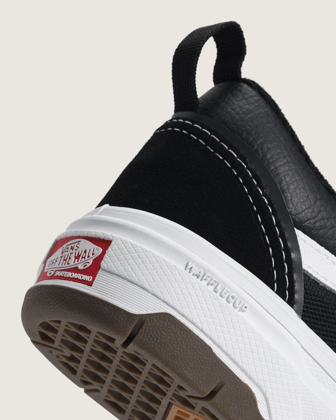 Vans Skate Old Skool Wafflecup Shoe in Black / White