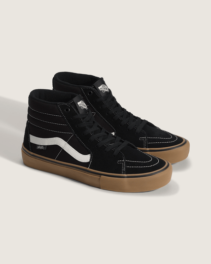 Vans Skate Sk8-Hi Shoe in Gum Black / White