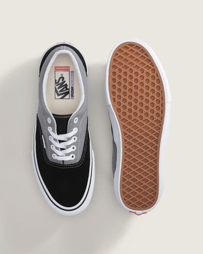 Vans Skate Era Shoe in Black / Grey