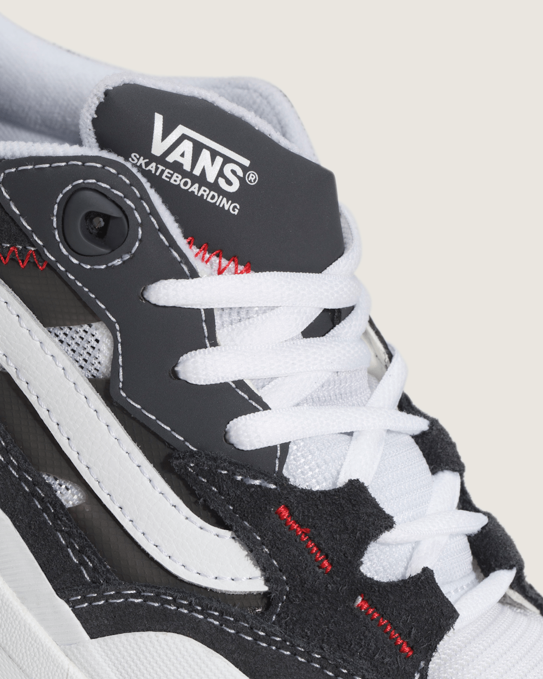 Vans Skate 2 Wayvee Shoe in Asphalt Grey