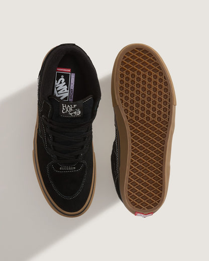 Vans Skate Half Cab Shoe in Gum Black / White