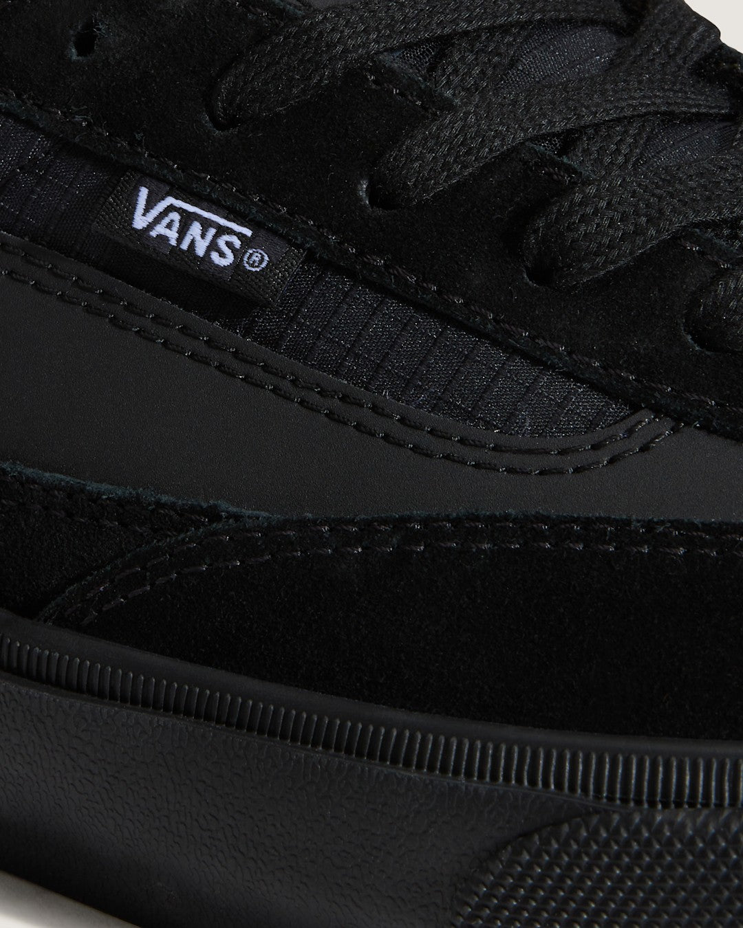 Vans Skate Curren Caples Shoe in Black