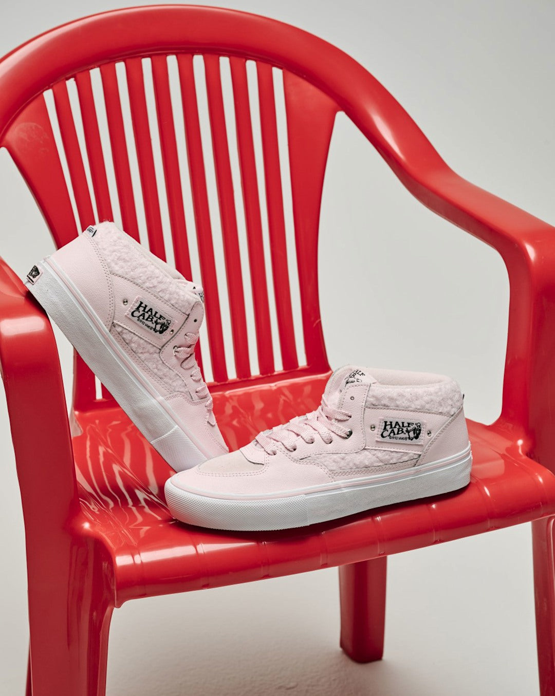 Vans Skate Half Cab Shoe in Pink / White