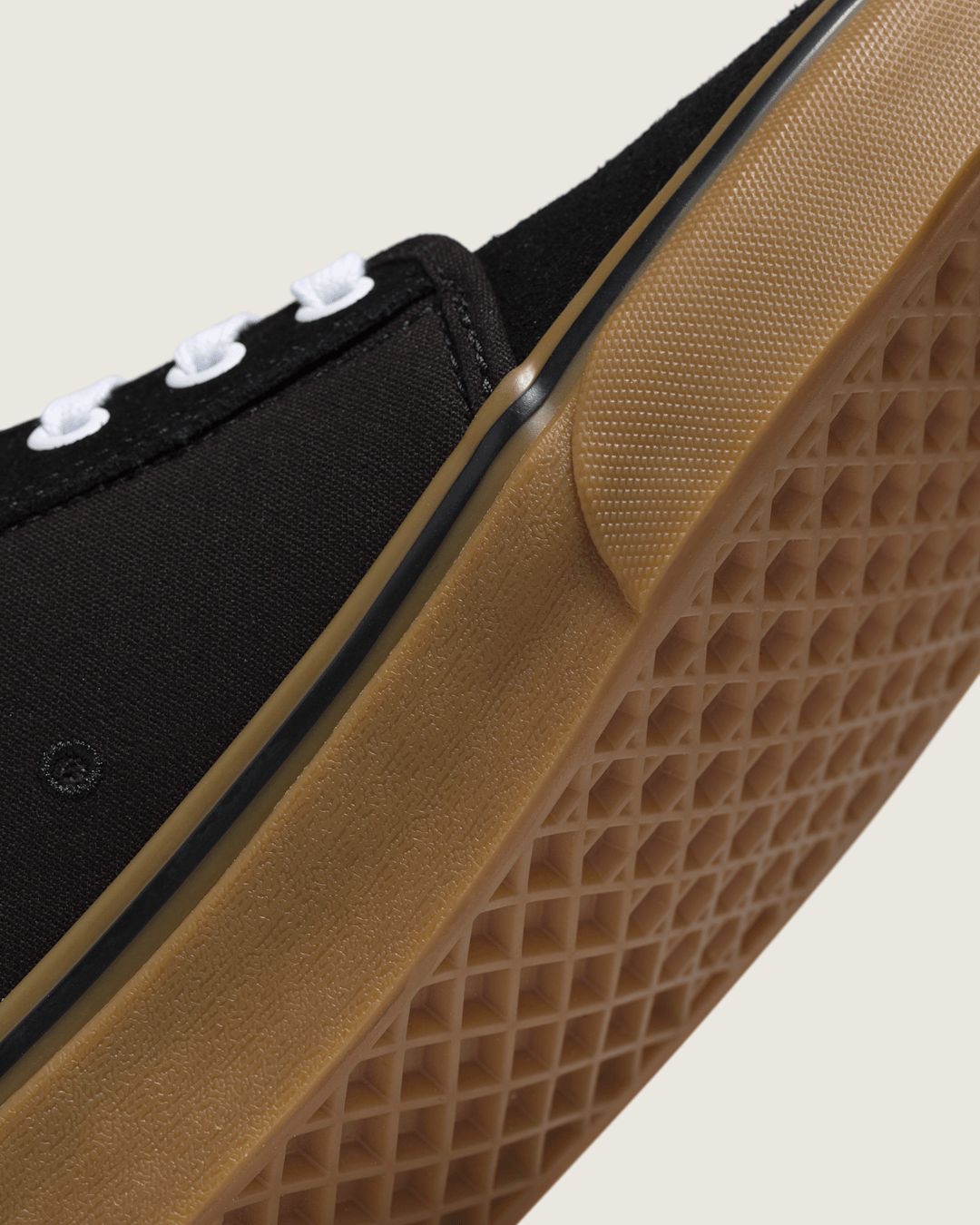 Vans Skate Chukka Low Black/Black/Gum Skate Shoe
