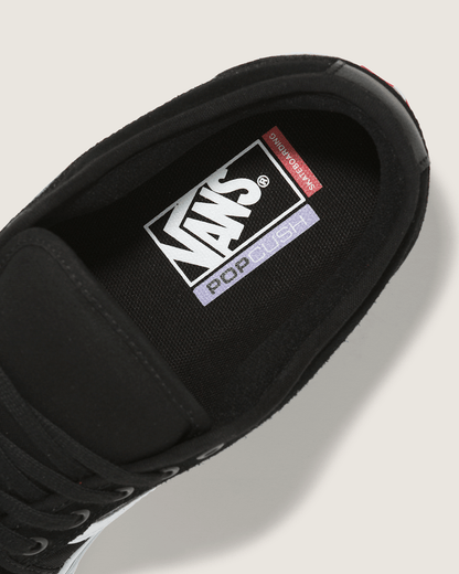 Vans Skate Chukka Low Sidestripe Shoe in Black / White