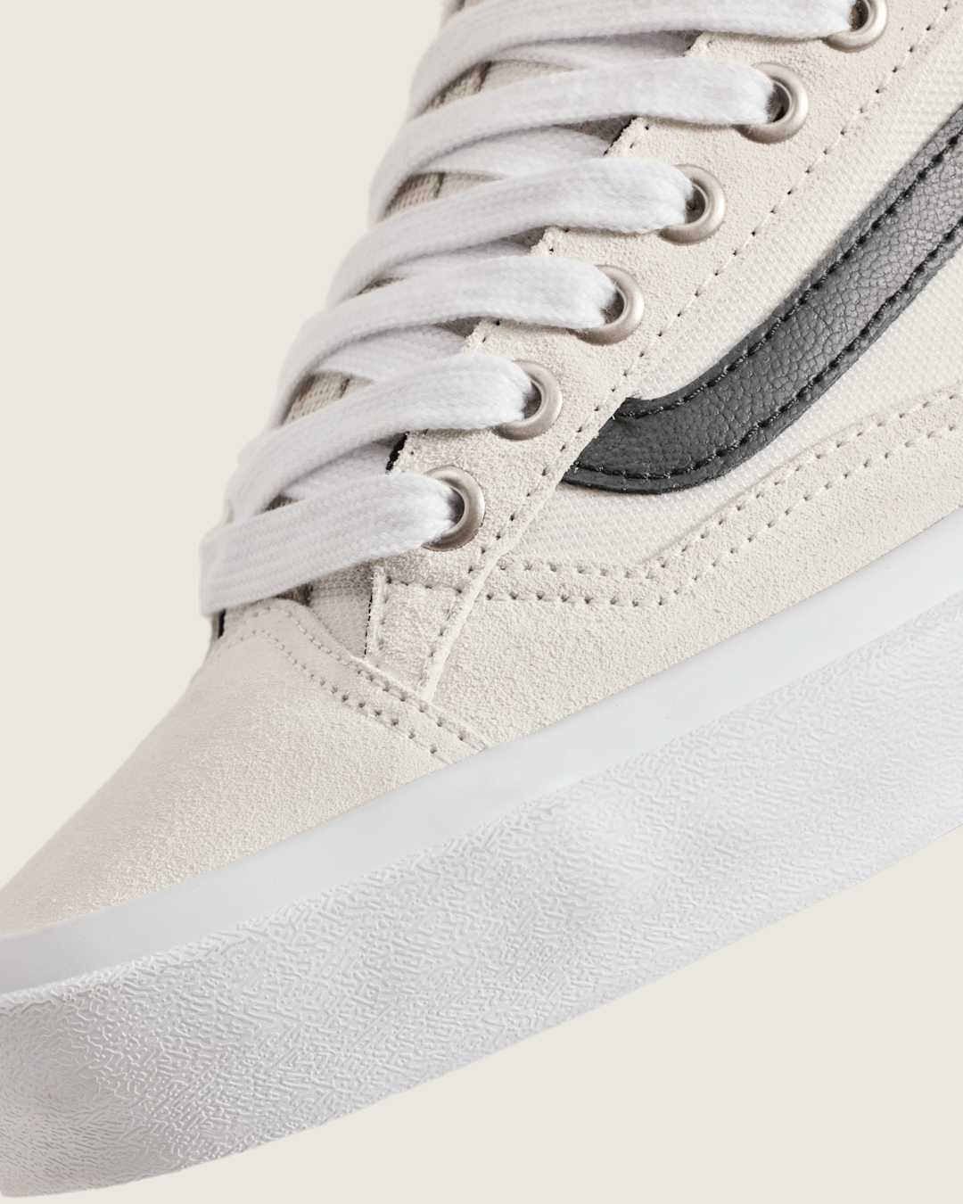 Vans Skate Old Skool 36+ Shoe in Antique White / Black