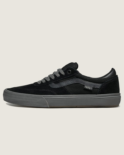 Vans Skate Gilbert Crockett Shoe in Black / Charcoal Grey