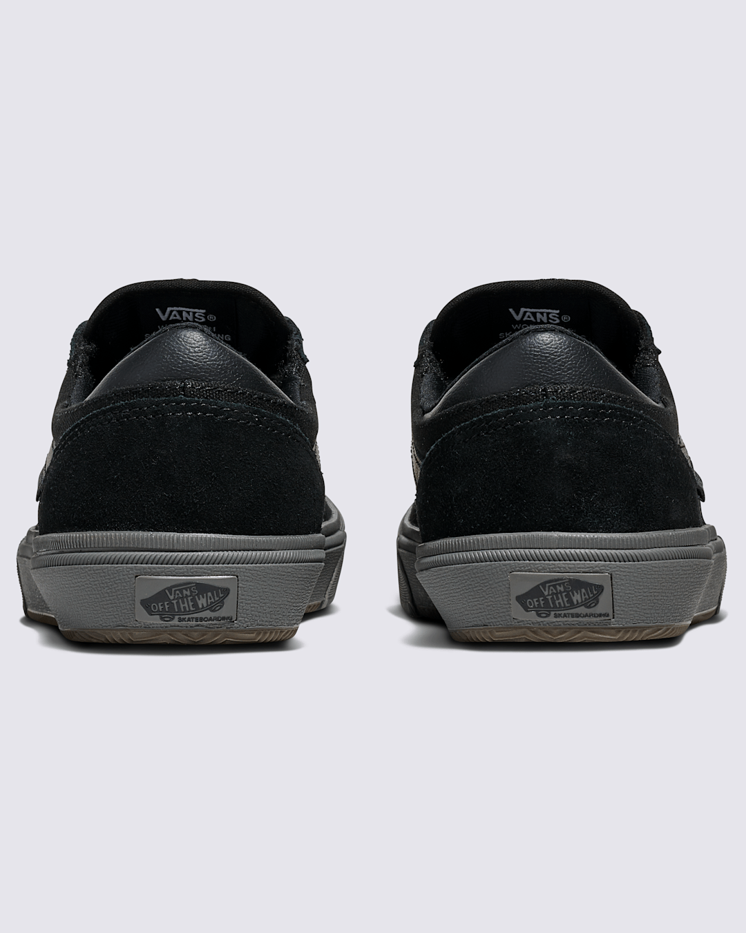 Vans Skate Gilbert Crockett Shoe in Black / Charcoal Grey