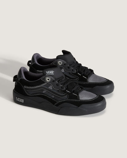 Vans Skate 2 Wayvee Shoe in Black / Grey