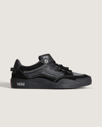 Vans Skate 2 Wayvee Shoe in Black / Grey