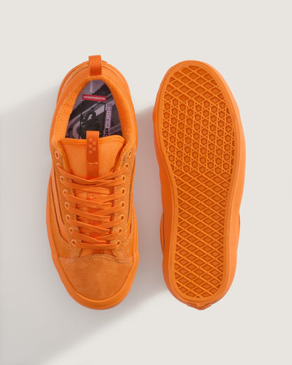 Vans Skate Old Skool 36+ by Atiba Jefferson in Atiba Solar Orange