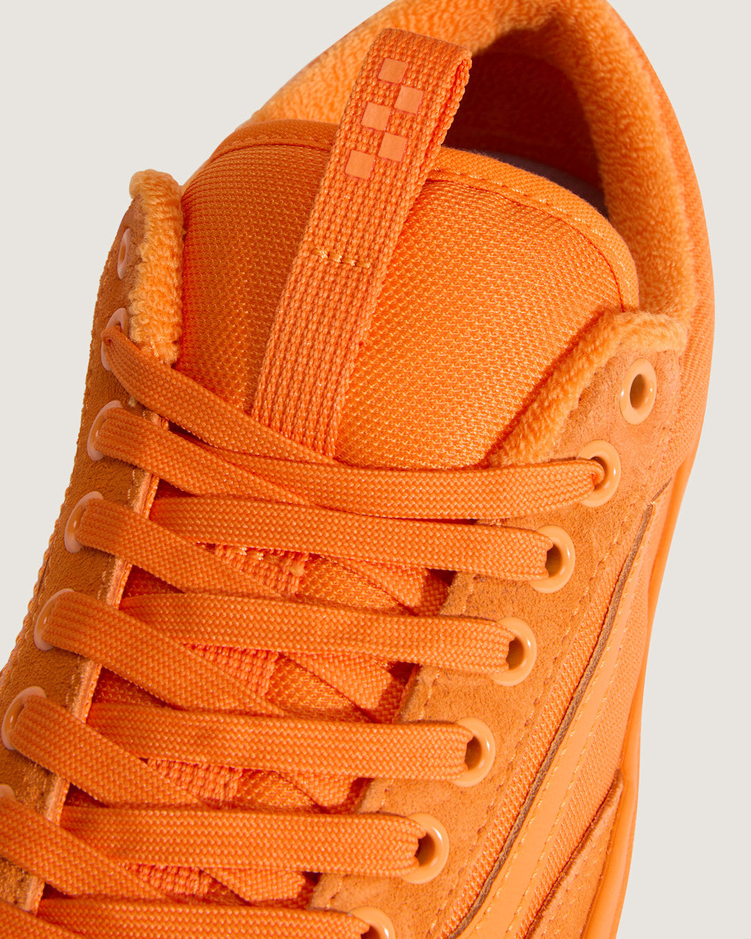 Vans Skate Old Skool 36+ by Atiba Jefferson in Atiba Solar Orange
