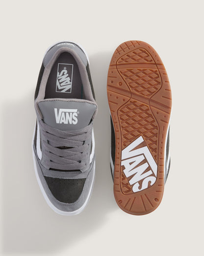 Vans Skate Hylane Shoe in Grey