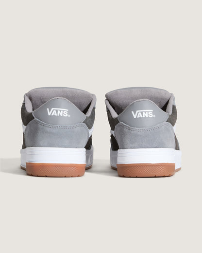 Vans Skate Hylane Shoe in Grey