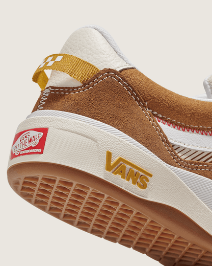 Vans Skate 2 Wayvee Shoe in Brown