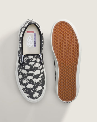 Vans Skate Slip-On Shoe in Black / White