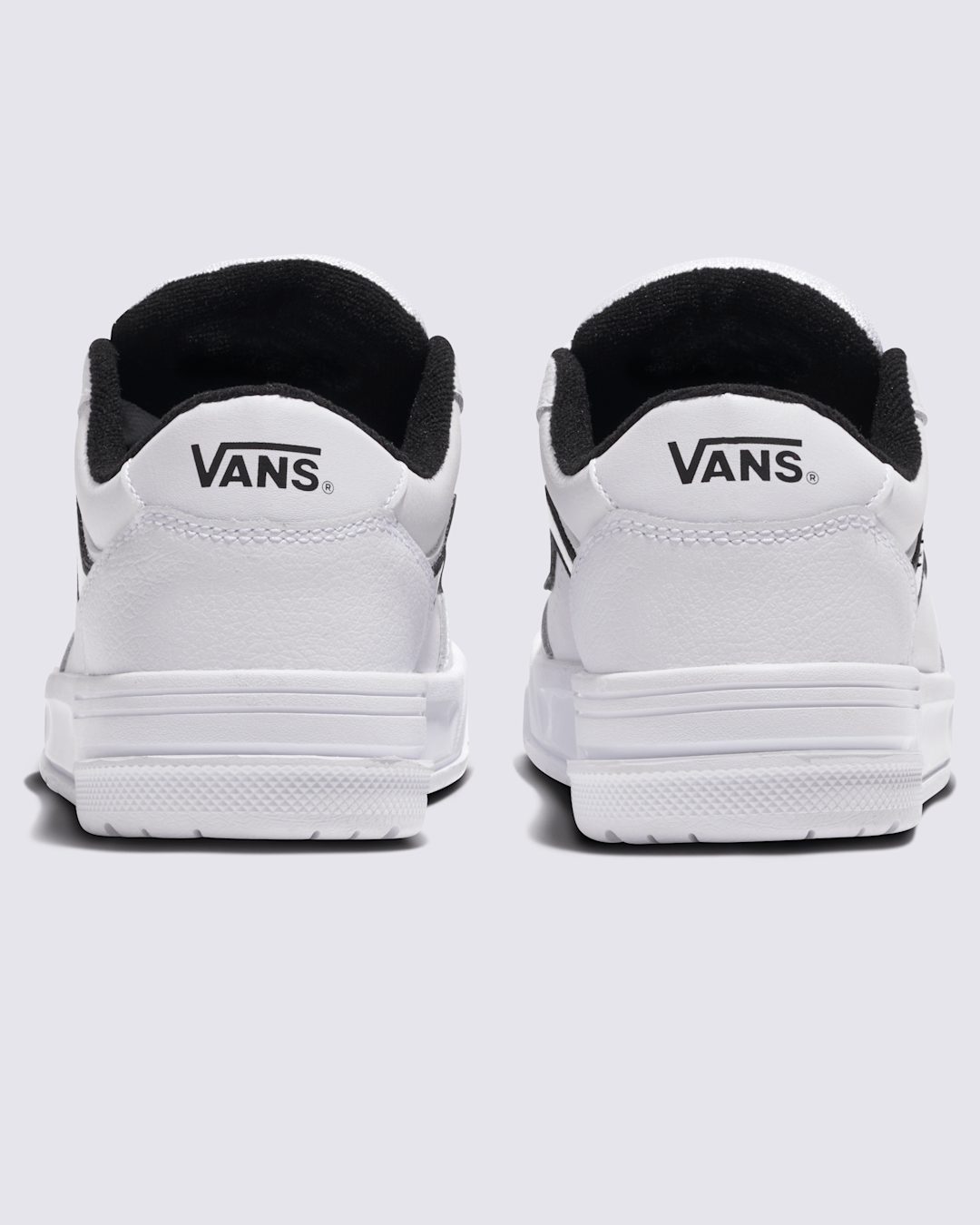Vans Little Kids Hylane Shoe in White / Black