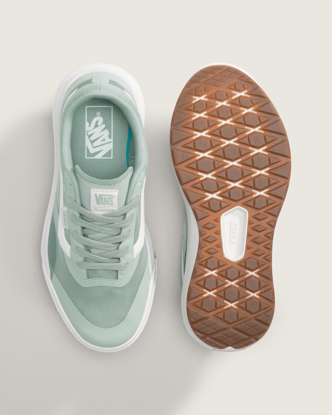 Vans UltraRange 2.0 Shoe in Grey / Olive Green