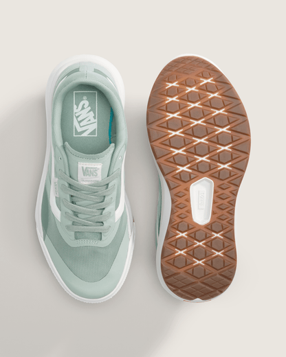 Vans UltraRange 2.0 Shoe in Grey / Olive Green