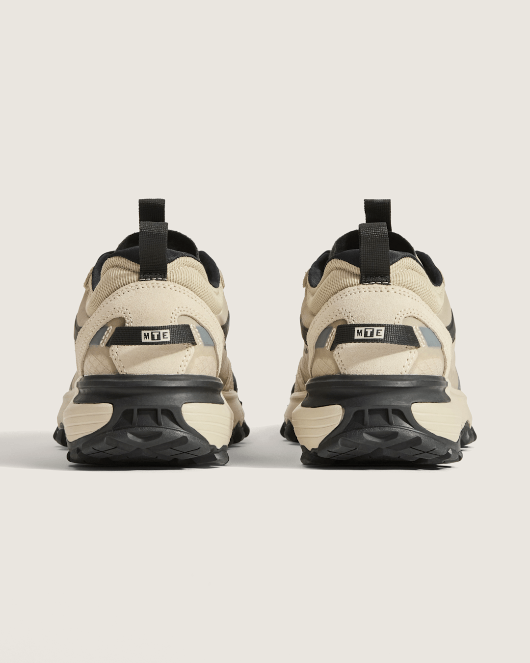 Vans Crosspath XC Shoe in Peyote Beige / Black